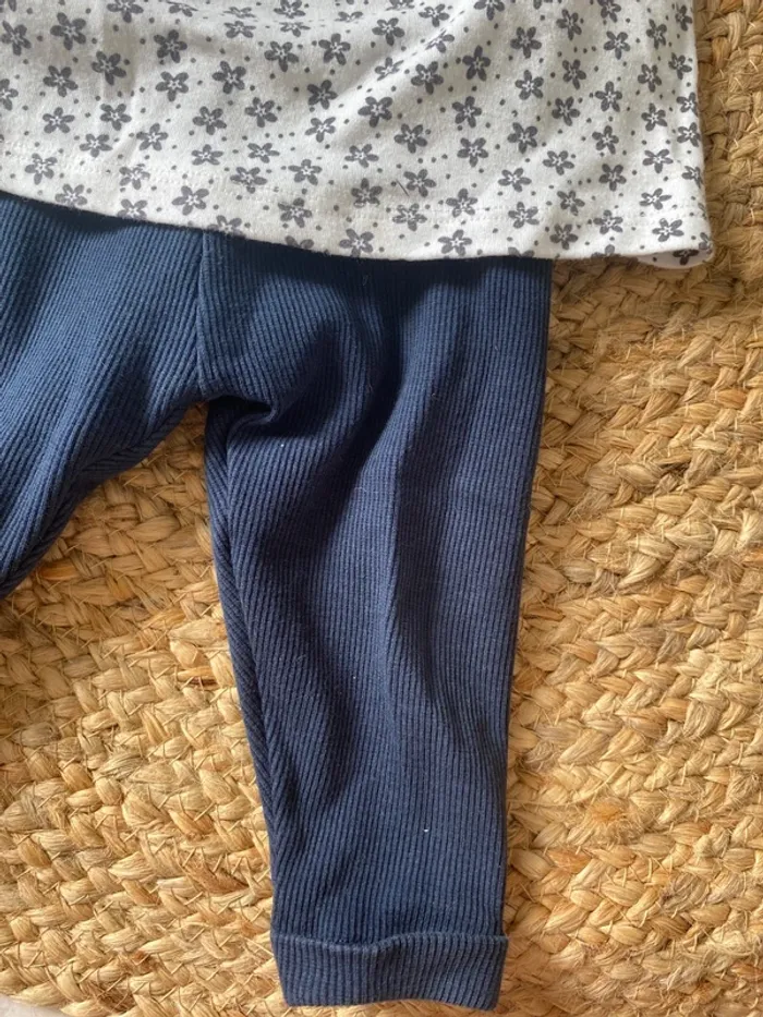 Ensemble t-shirt manche longue et legging - photo numéro 2