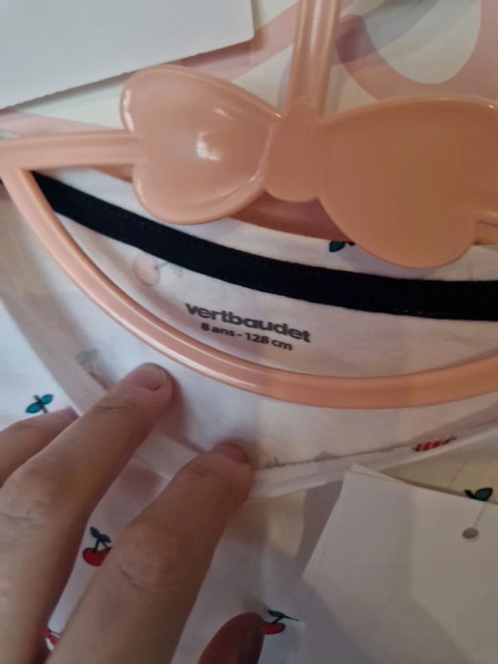 Haut 8 ans - photo numéro 3