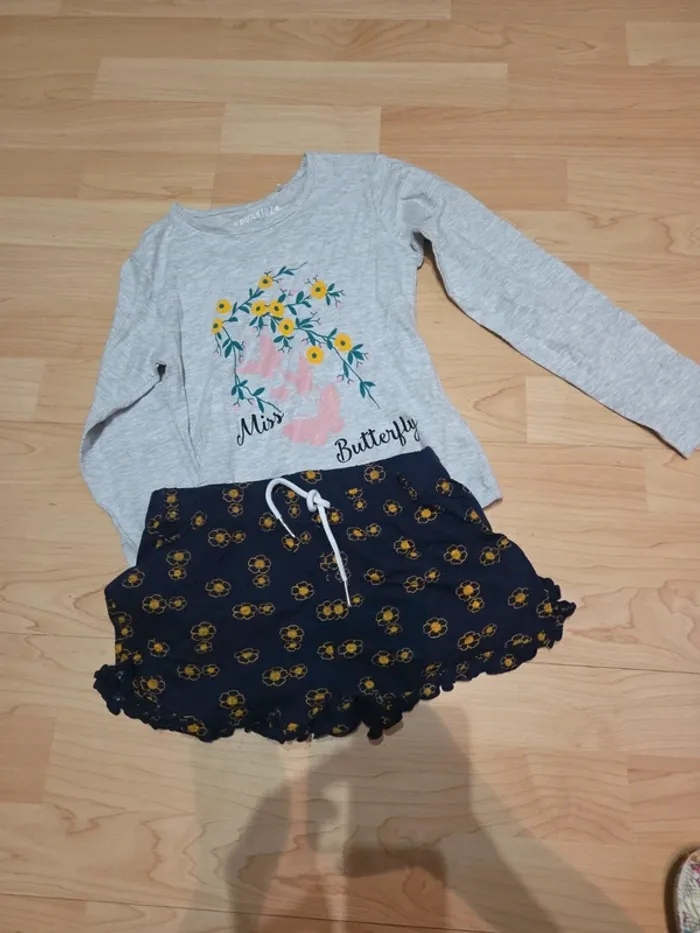 Pyjama taille 8ans punkids