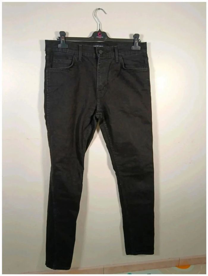 C2 jeans noir Levi's 33