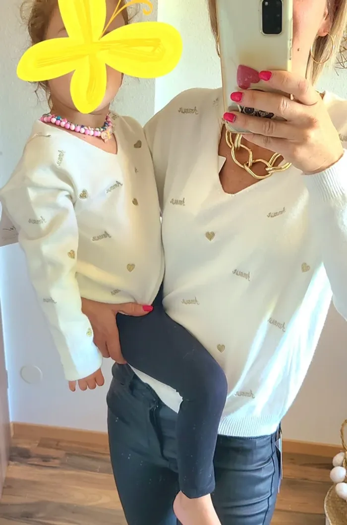 Mère Fille Pull assorti avec broderie - Blanc - Neuf avec étiquette - Plusieurs tailles disponibles - photo numéro 2