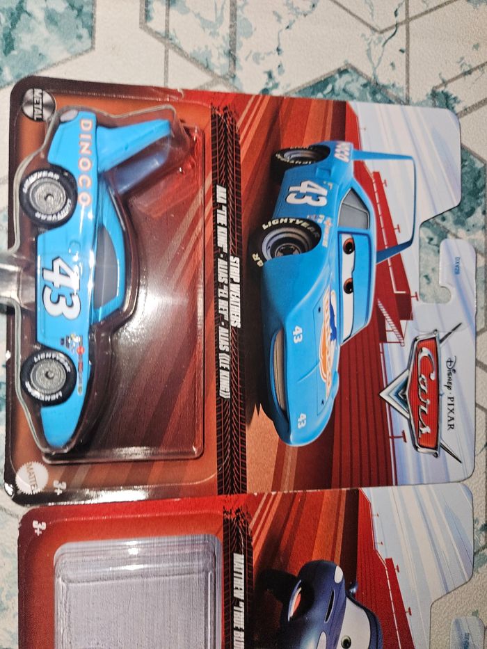 2 voitures cars Mattel neuves prix bas - photo numéro 3