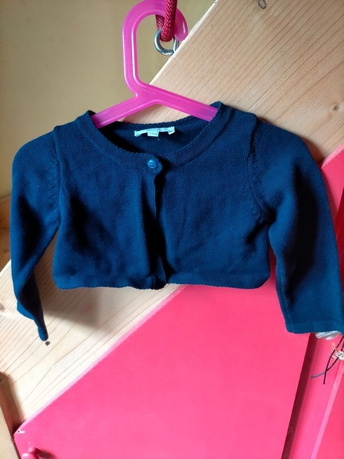 Ravissant boléro Jacadi neuf 2 ans