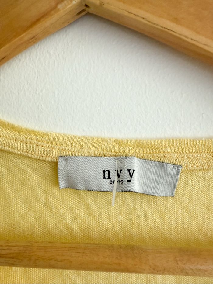 T-shirt manches courtes  col V jaune NVY taille 36 S - photo numéro 3