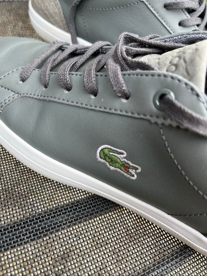 Lacoste - photo numéro 2