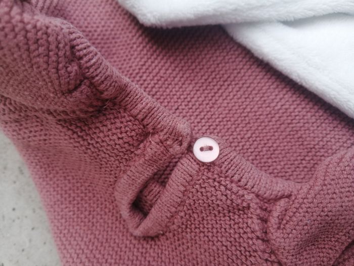 Lot de 2 pulls taille 18 mois - photo numéro 2