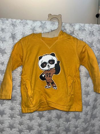 t-shirt à capuche moutarde gémo