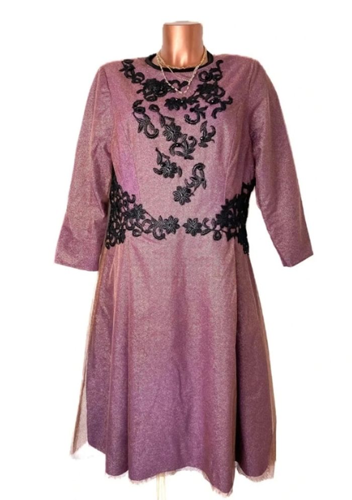 Magnifique robe rose à paillette - photo numéro 2