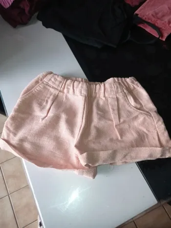 Short avec poches rose claires avec paillettes