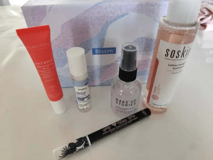 Lot cosmétiques - photo numéro 2