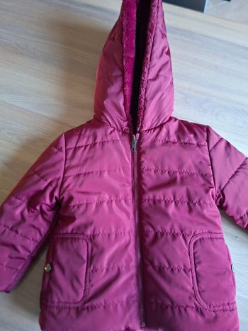Doudoune fourrée taille 3 ans