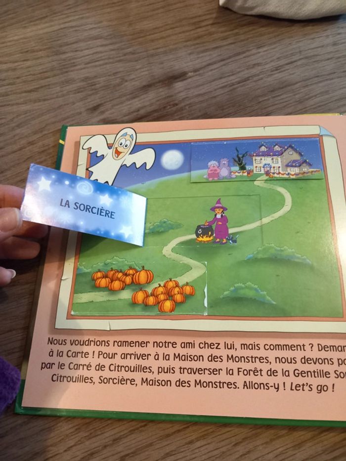Livre Dora fête Halloween - photo numéro 2