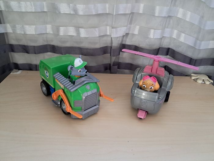 Lot de 2 personnages pat patrouille et leurs véhicules - photo numéro 3