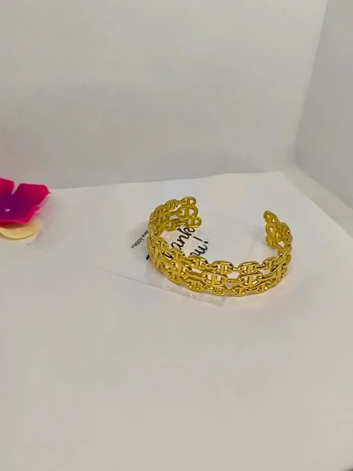 Bracelet manchette dorée maille marine triple rang - photo numéro 2