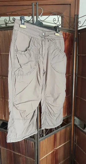 Pantacourt femme kaki "H&M" taille M