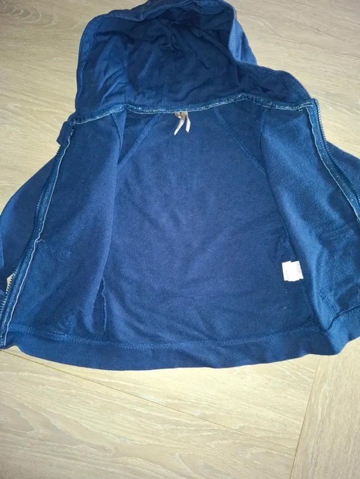 Gilet avec fermeture et capuche bleu 5 ans - photo numéro 2