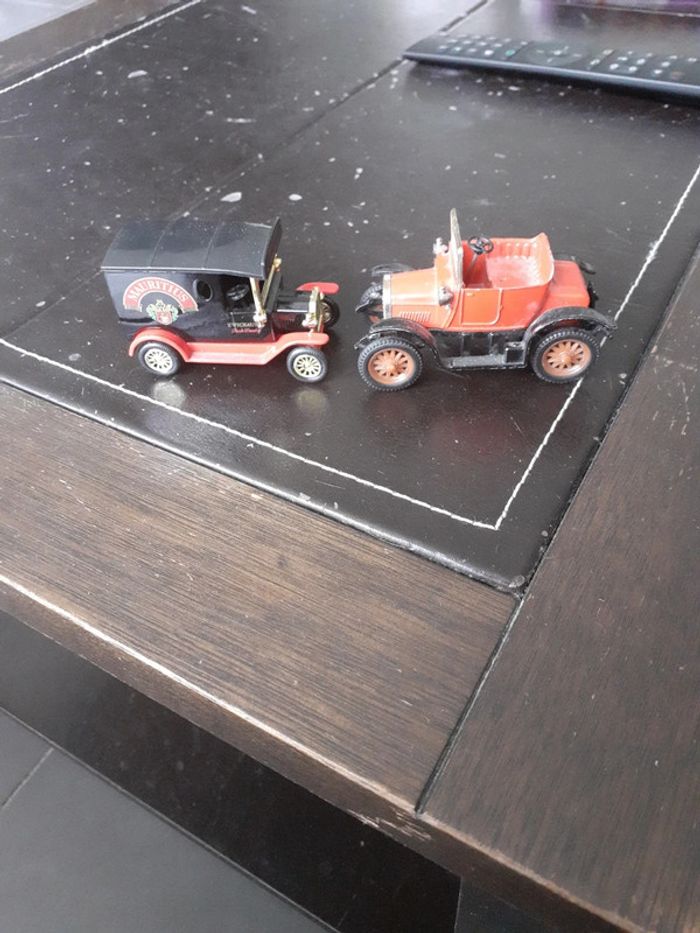 Lot de 2 véhicules de collection - photo numéro 2