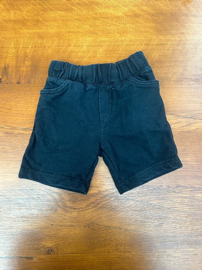 Short noir Spiderman 2 ans