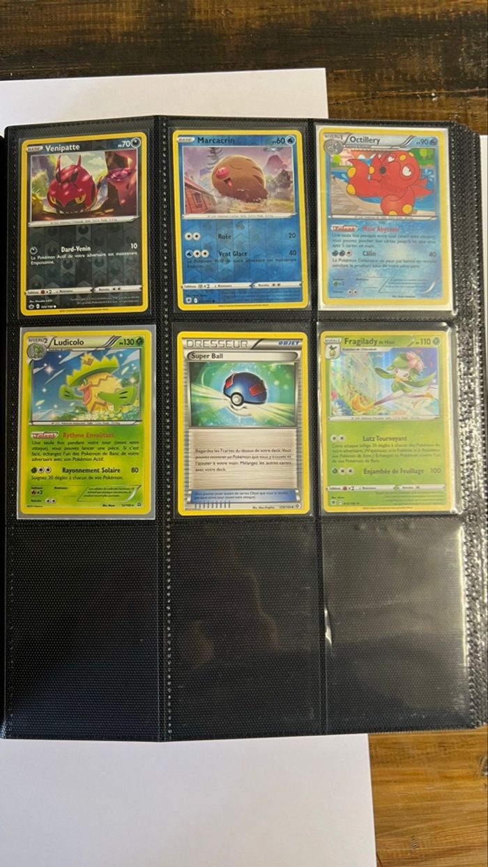 Classeur collection Pokémon FR,JP et CH. - photo numéro 4