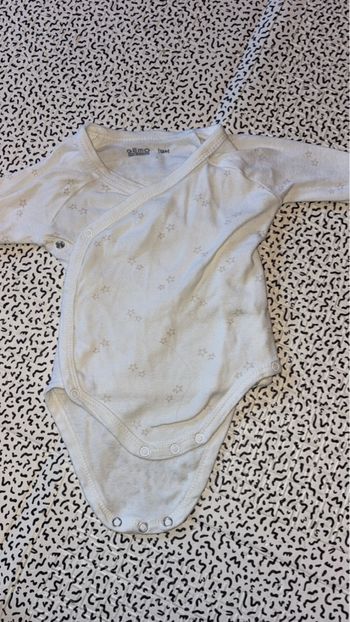 Body 9 mois