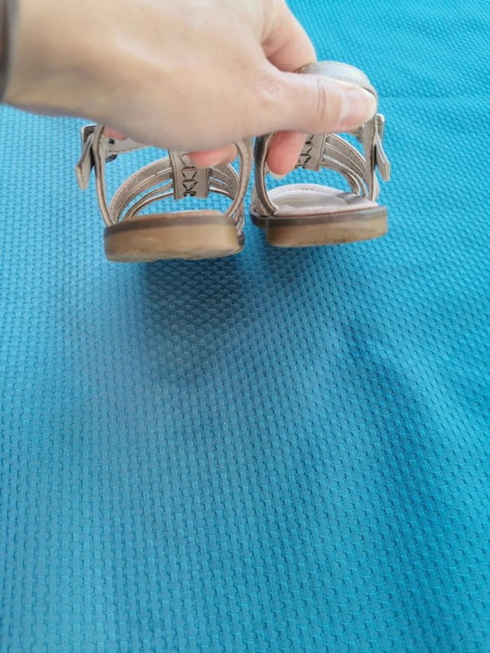 Sandales 27 - photo numéro 4