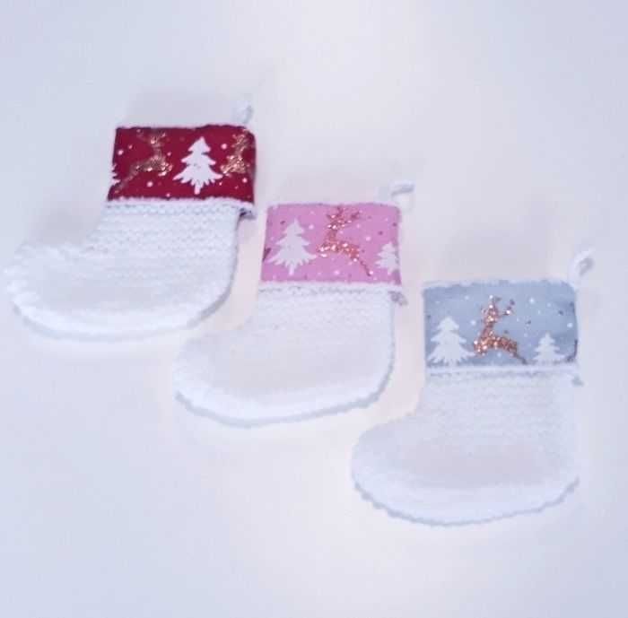 Décoration botte chaussette de noël au tricot (20 cm) cadeau noël enfant bébé premier noël personnalisable prénom - photo numéro 2