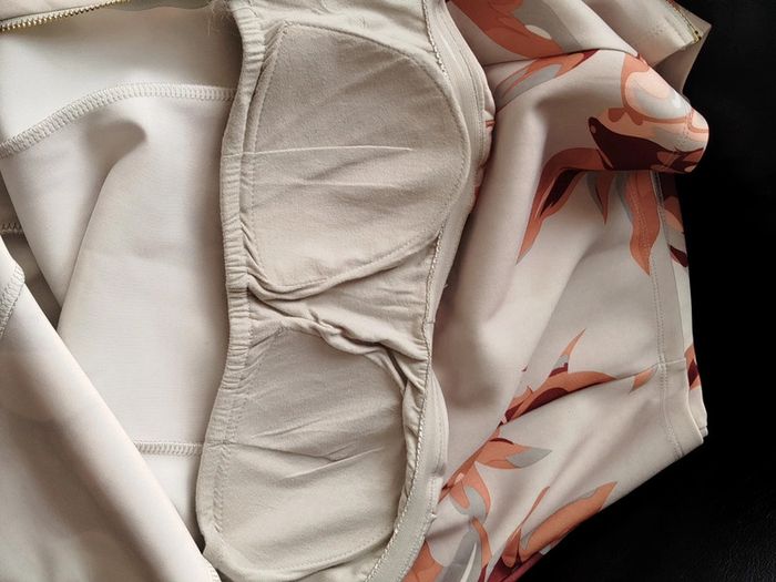 Robe bustier grise fleurie Mosquito taille 38 neuve avec étiquette - photo numéro 5