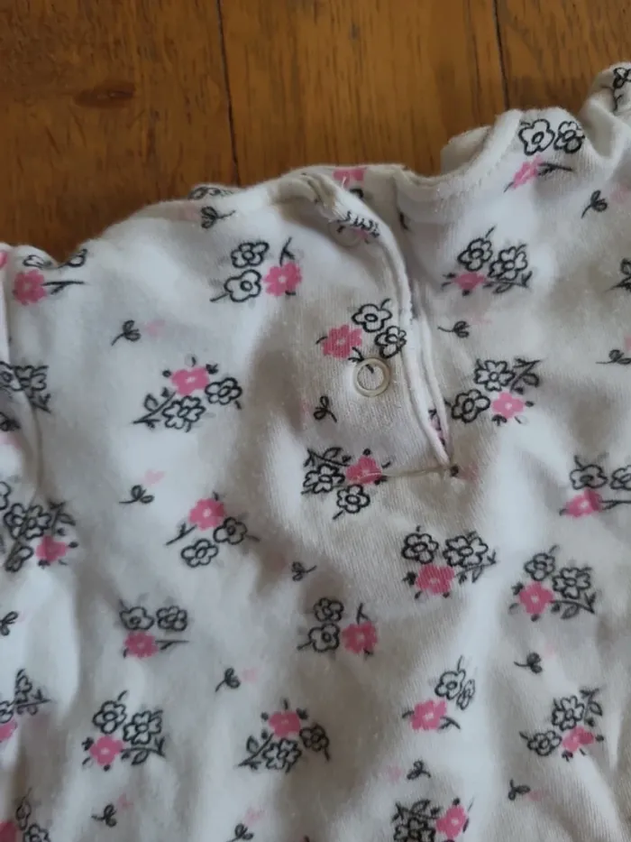 Tee-shirts 3 mois fille - photo numéro 11
