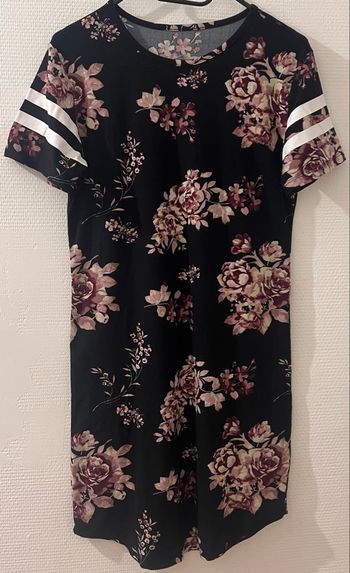 Robe avec des motif de fleur