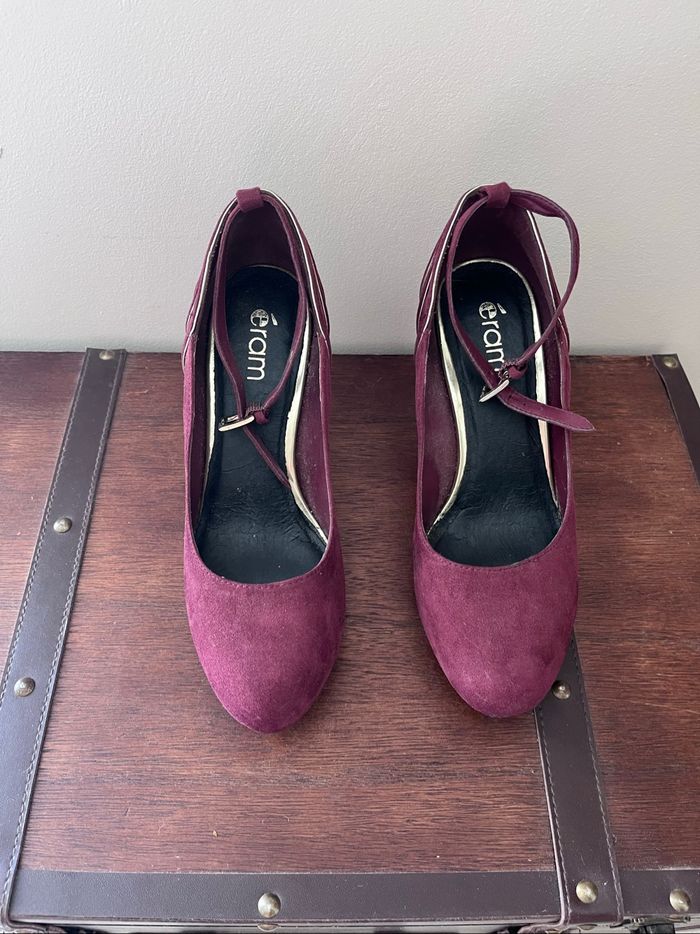 Chaussures à talons bordeaux - photo numéro 4