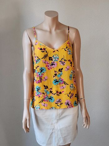 Caraco jaune et avec imprimés fleurs