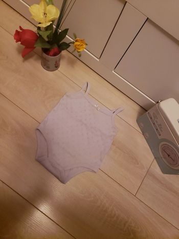 Body bretelles 🎀 kiabi 6 mois 1€