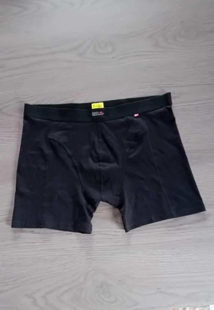 Boxer noir