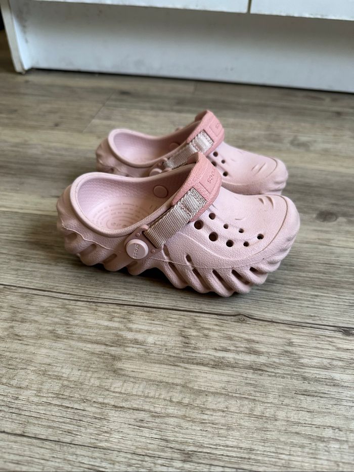 Crocs echo rose pâle C7 taille 23/24 - photo numéro 3