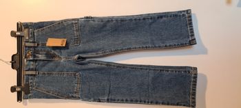 Jean's charpentier neuf - 4 ans - In Extenso