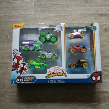 Coffret de 7 véhicules Spider Amazing Friends NEUF