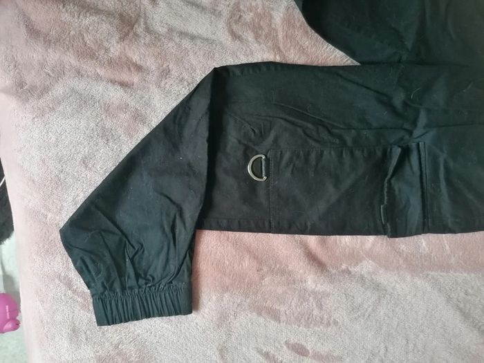 Cargo bershka noir - photo numéro 2