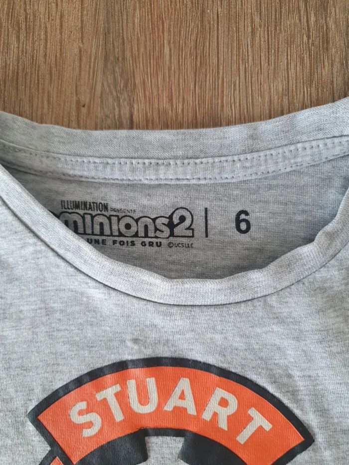 T-shirt Minions 6 ans - photo numéro 3