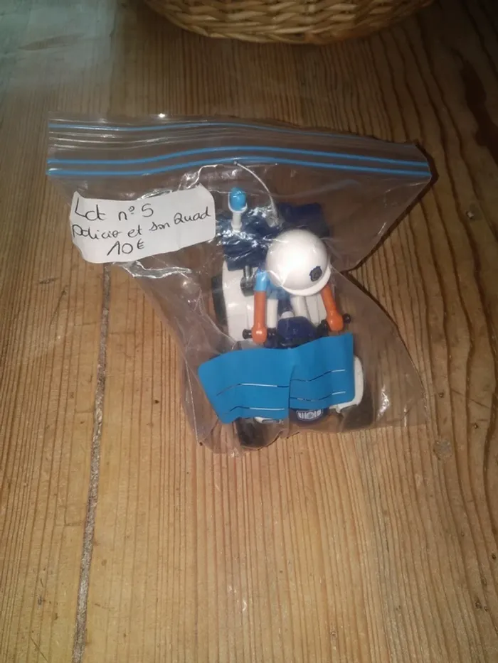 Playmobil Policier et son quad - photo numéro 4