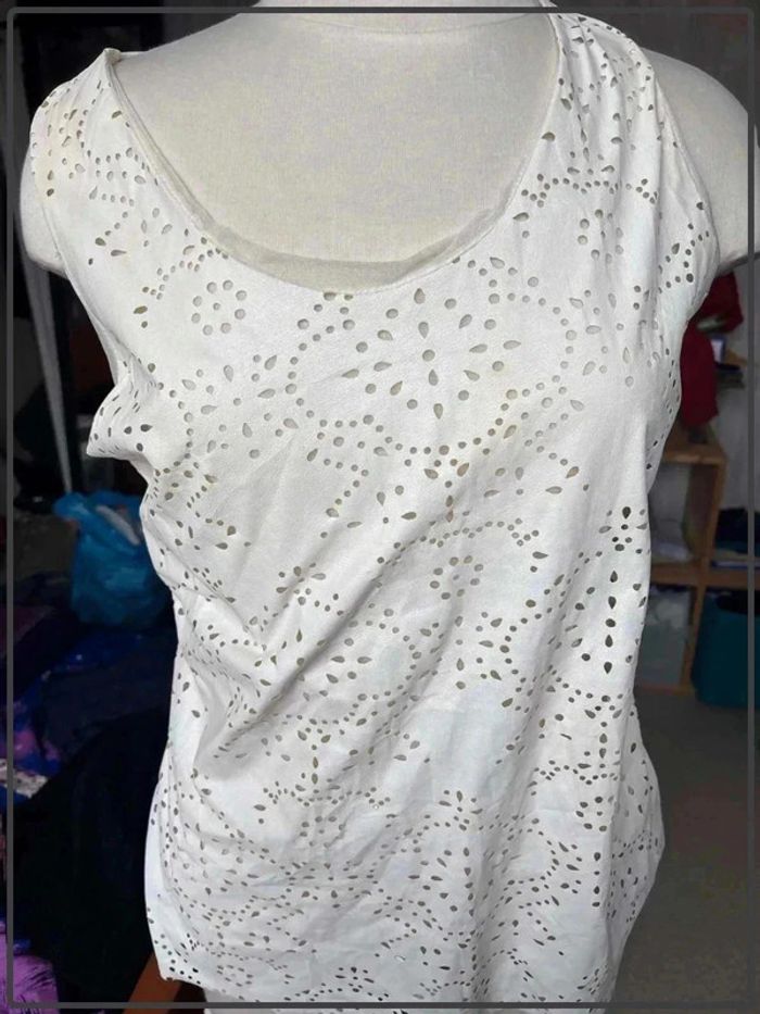 T shirt sans manche taille 46/48 - photo numéro 2