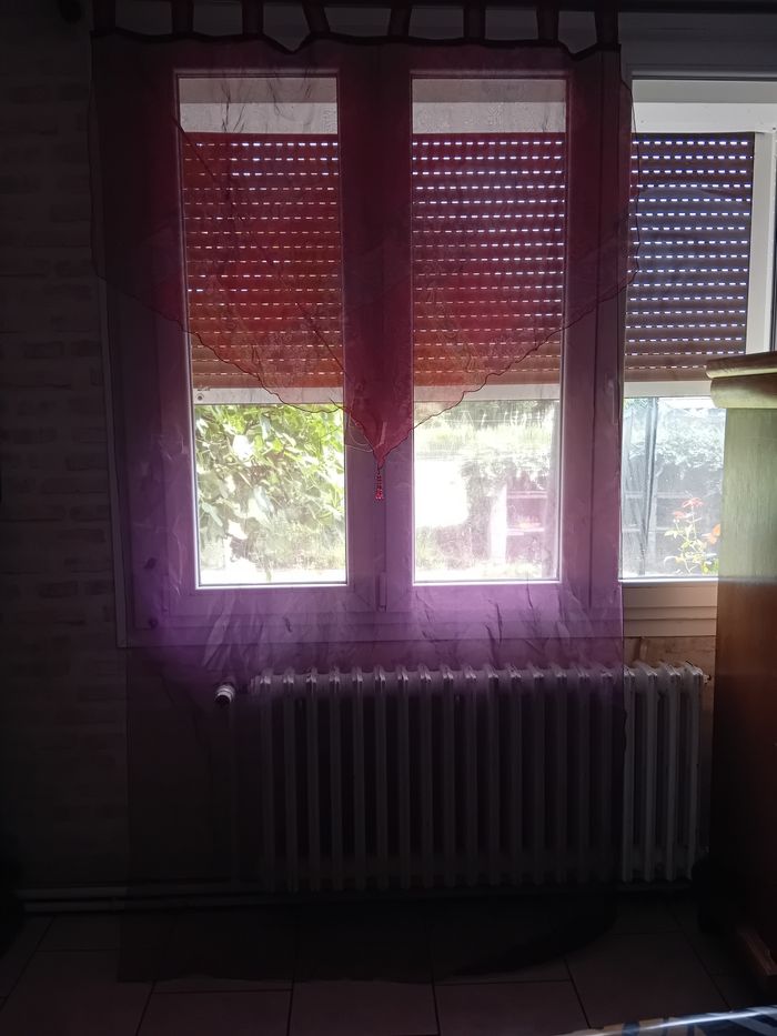 Rideau voilage prune avec perle déco