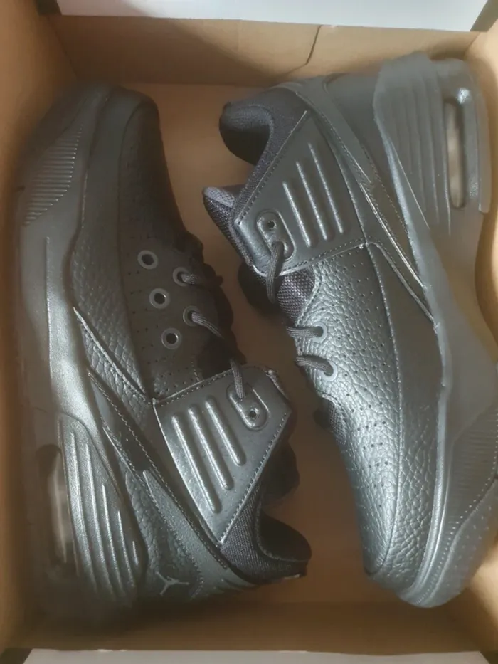 Nike Jordan Max "full black"(38.5) - photo numéro 11