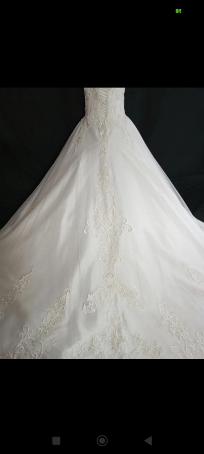 Robe de mariée neuve - photo numéro 4