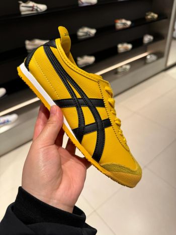 Onitsuka Tiger (MEXIQUE 66) Bruce Lee (Jaune et Noir)42