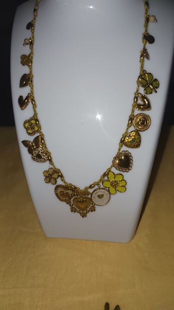 Collier