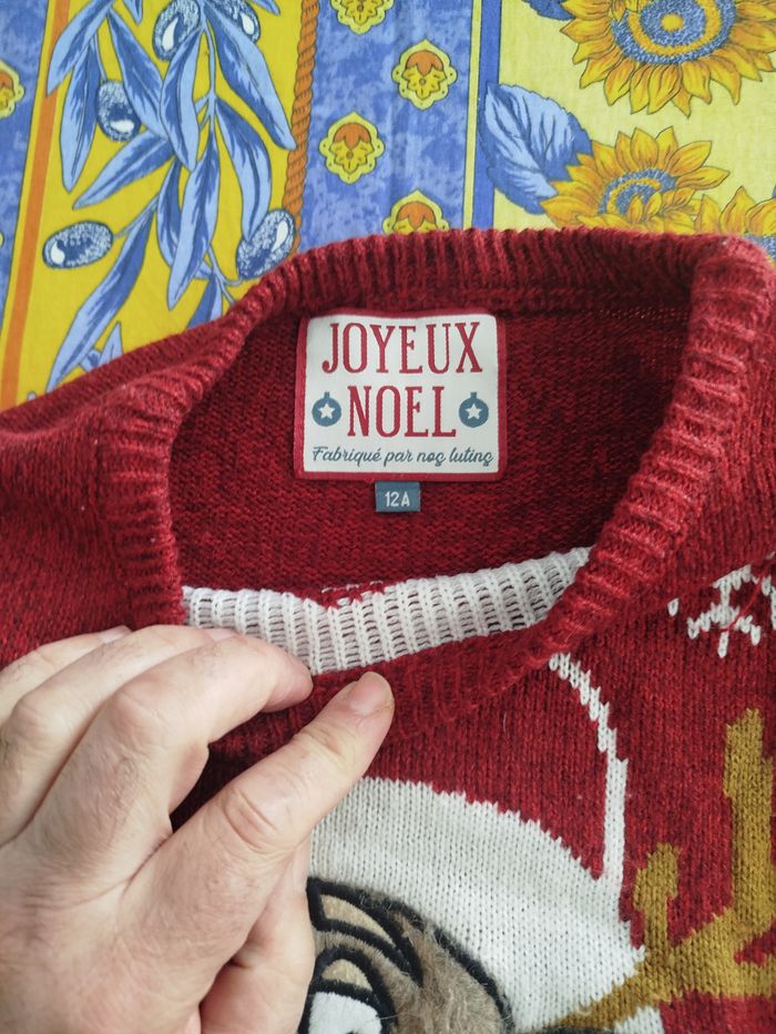 pull joyeux noël taille 12 ans - photo numéro 2