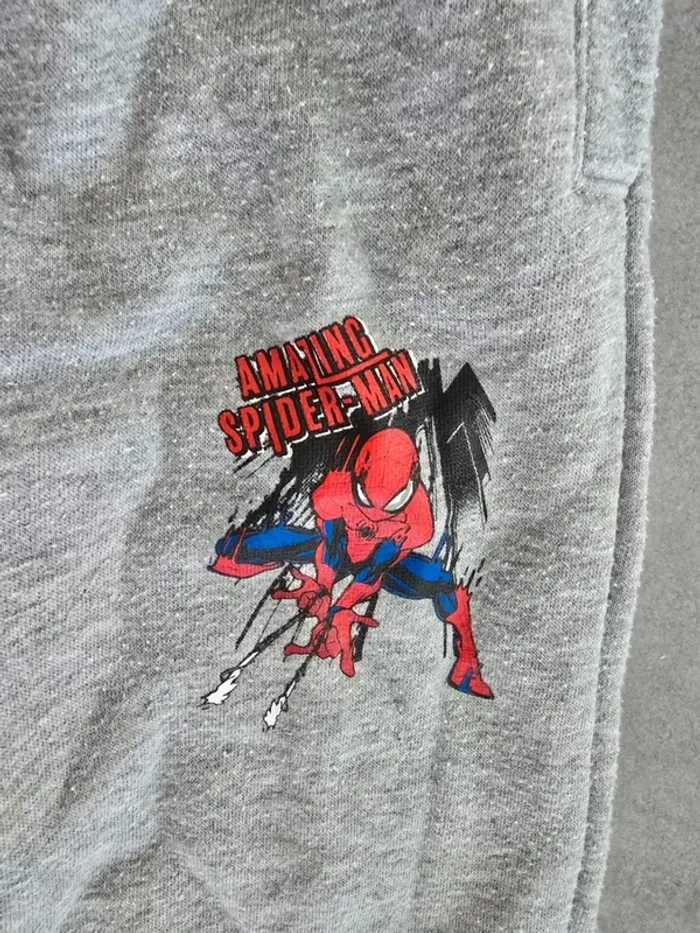 Ensemble jogging spiderman - photo numéro 4