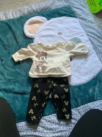 Ensemble Minnie Disney trois mois