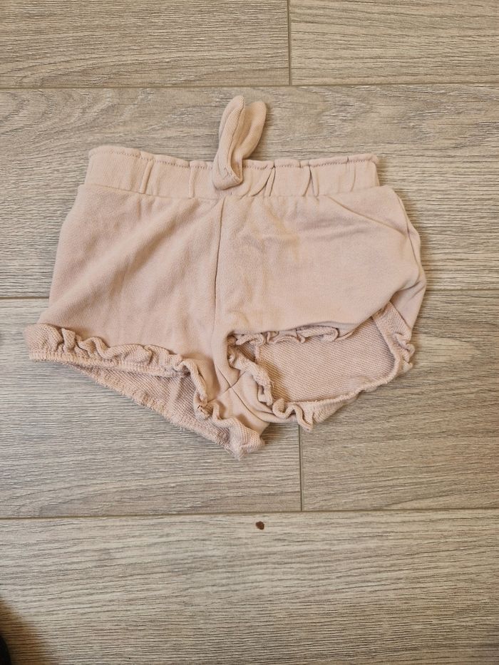 Lot 70 habits 24 mois - photo numéro 10