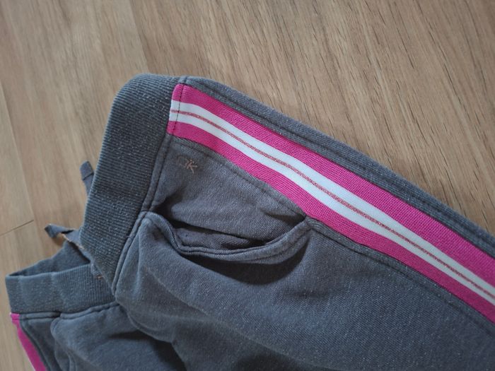 Pantalon de jogging/sport gris Okaïdi 12 ans - photo numéro 2